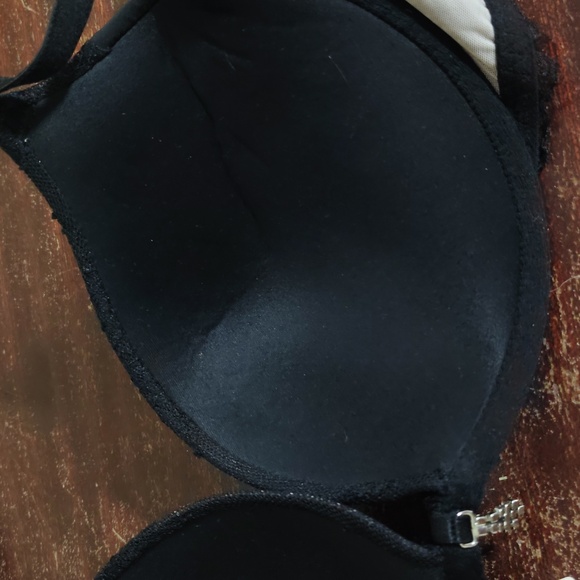 Victoria's Secret 34C padded demi bra NWT - Picture 8 of 9